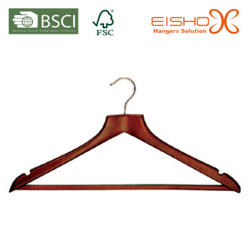 Hanger en bois pour costume (MC032)